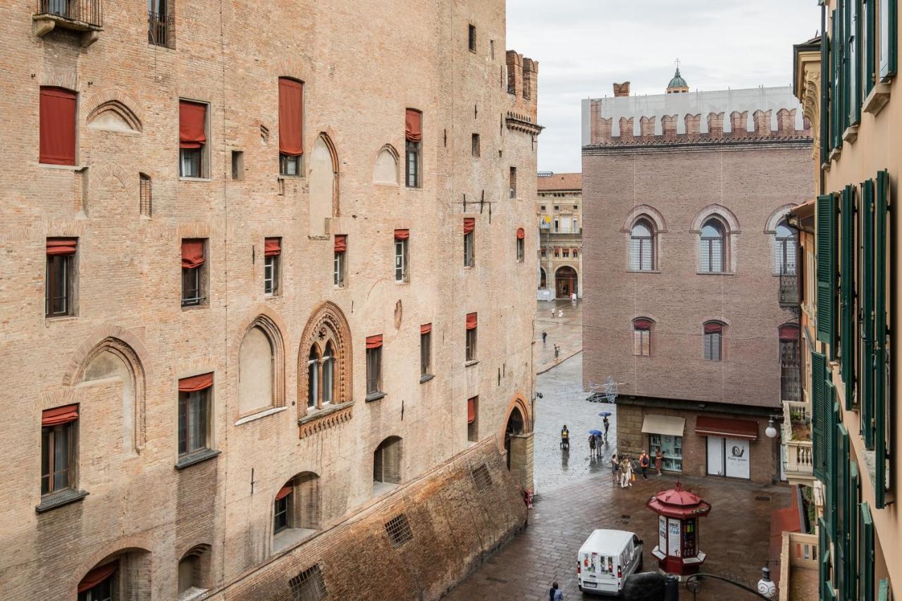 Torre Dell'Orologio Apartment By Wonderful Italy Bologna Buitenkant foto